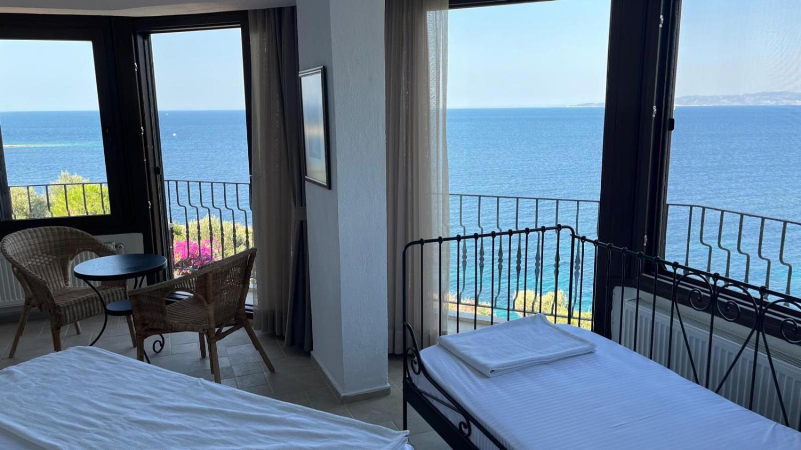 Nergis Hotel Karaburun  Ngoại thất bức ảnh