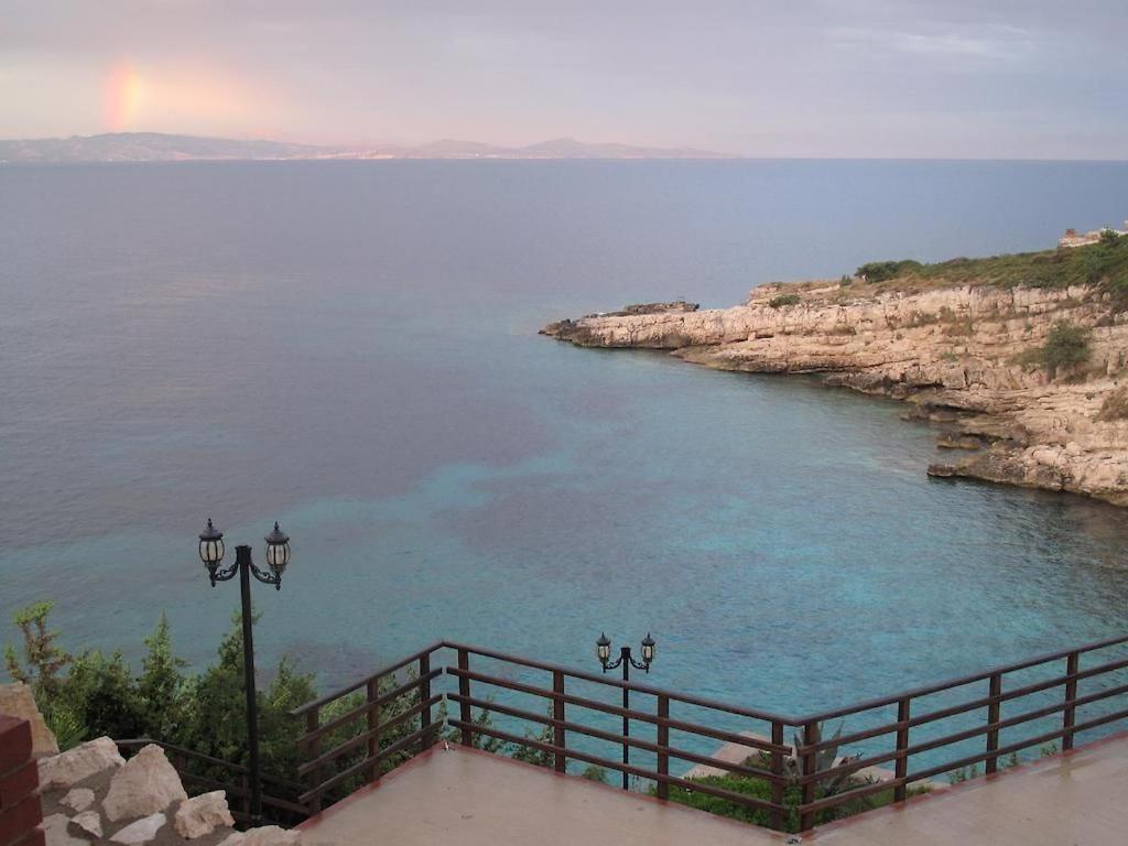 Nergis Hotel Karaburun  Ngoại thất bức ảnh